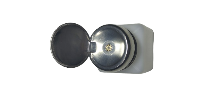 Bouteille poussoir métallique