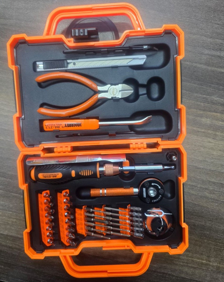 TOURNEVIS JAKEMY JM-8146